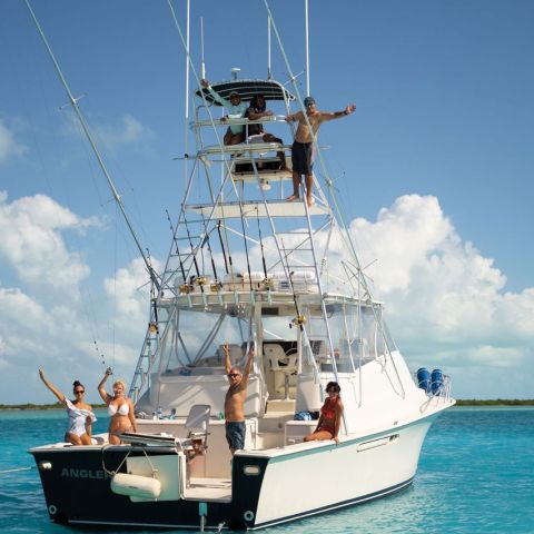 a small boat in a body of water