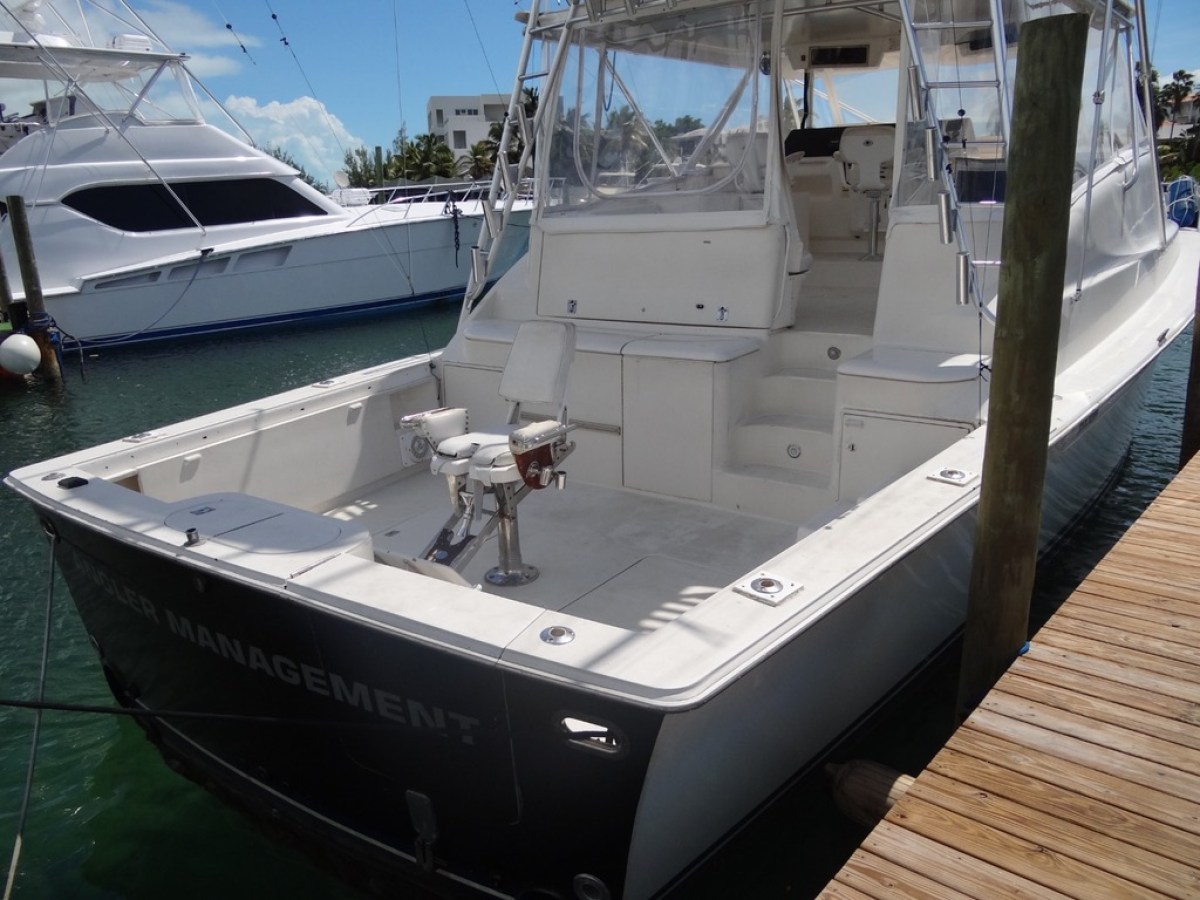 a boat docked at a dock